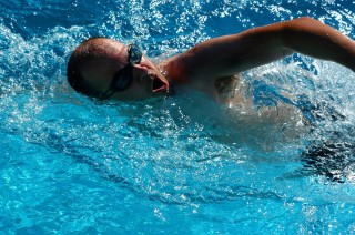 Improve your swimming performance with laser eye surgery, Visualase